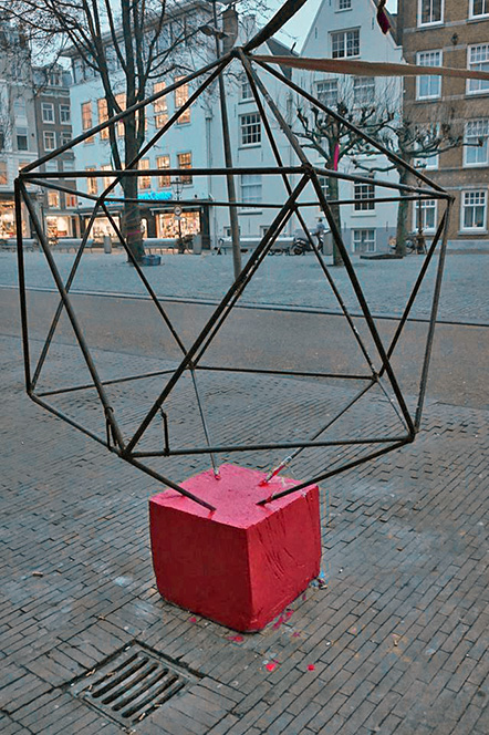 Monument for the New University (2015), Alexander Nieuwenhuis and Rudolf Valkhoff et al.